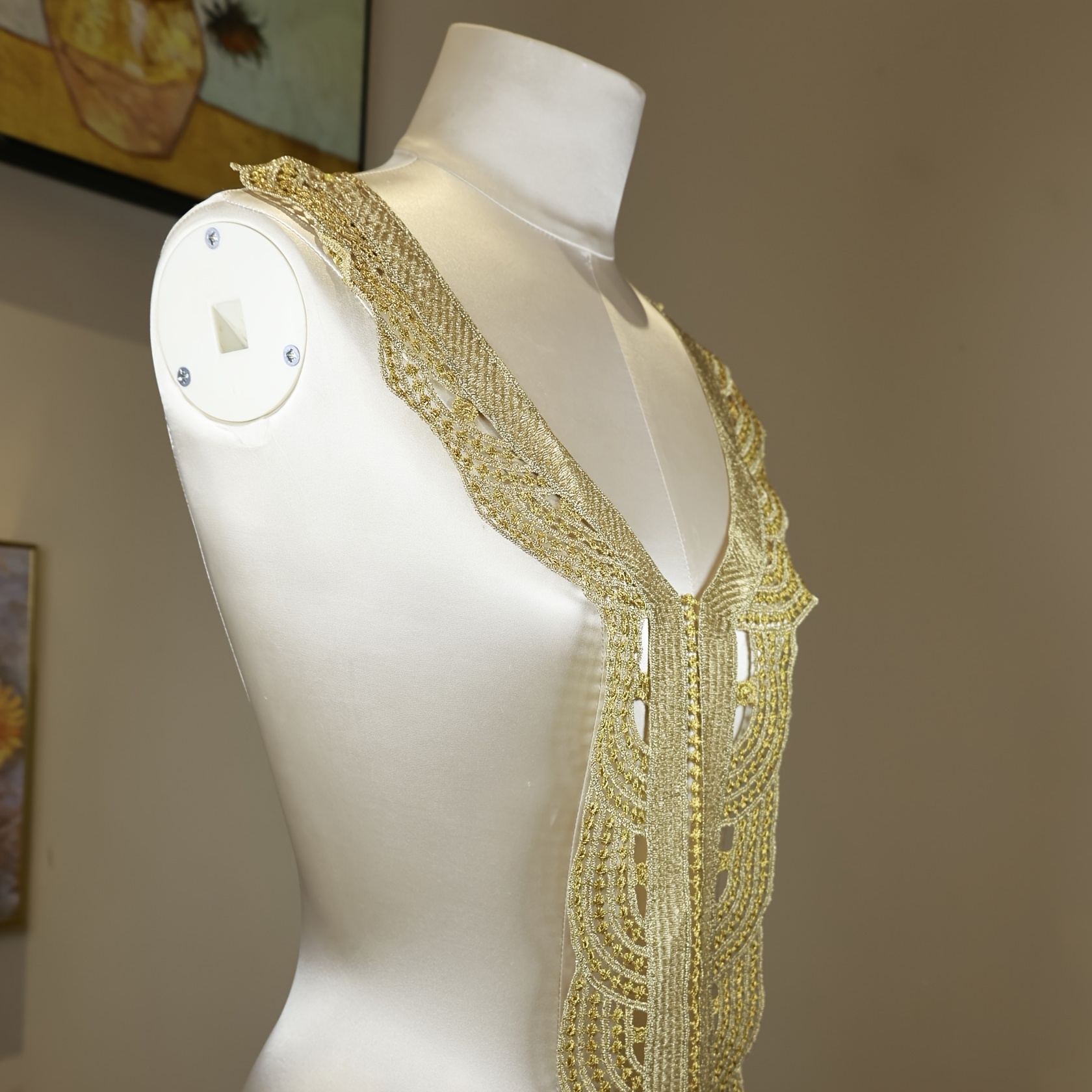 Golden Intricate Arab Robe Dress Water-Soluble Embroidery Lace